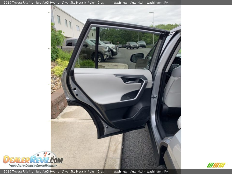 2019 Toyota RAV4 Limited AWD Hybrid Silver Sky Metallic / Light Gray Photo #15