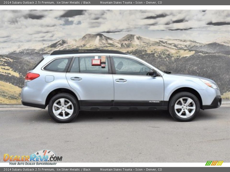 2014 Subaru Outback 2.5i Premium Ice Silver Metallic / Black Photo #2