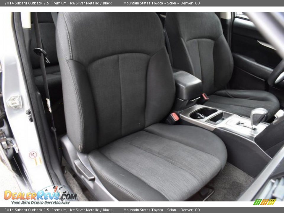 2014 Subaru Outback 2.5i Premium Ice Silver Metallic / Black Photo #18