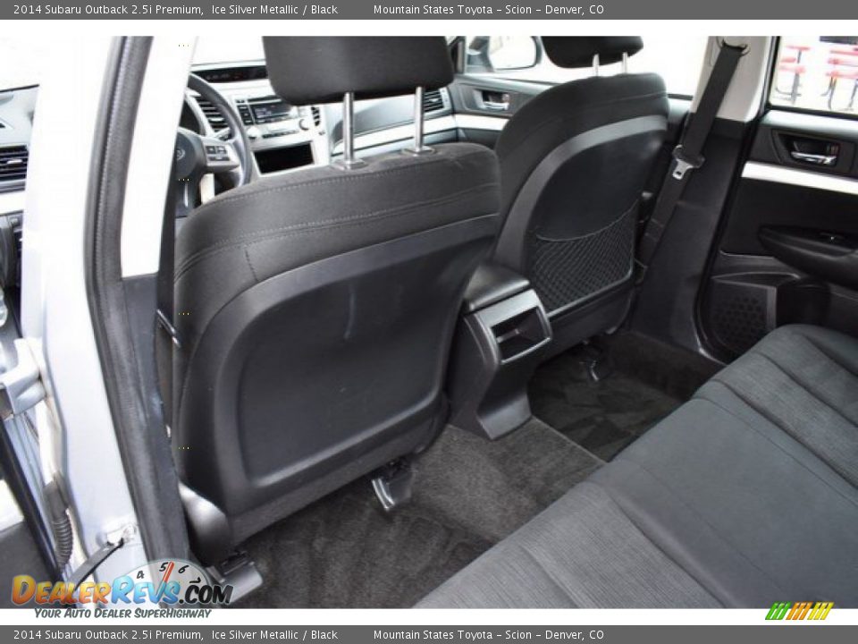 2014 Subaru Outback 2.5i Premium Ice Silver Metallic / Black Photo #19