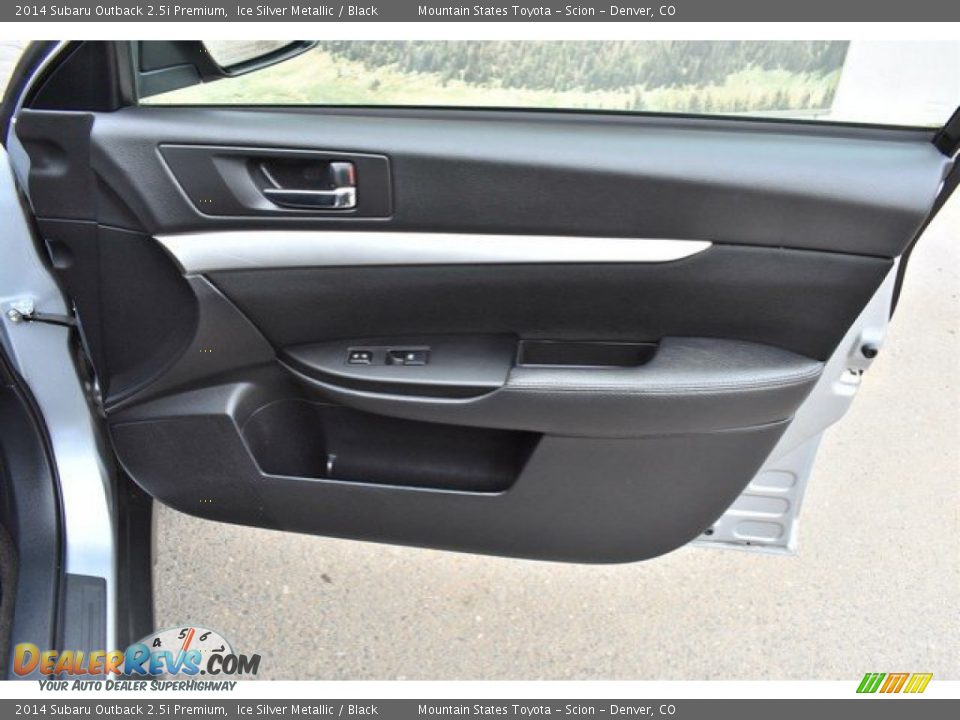 2014 Subaru Outback 2.5i Premium Ice Silver Metallic / Black Photo #25