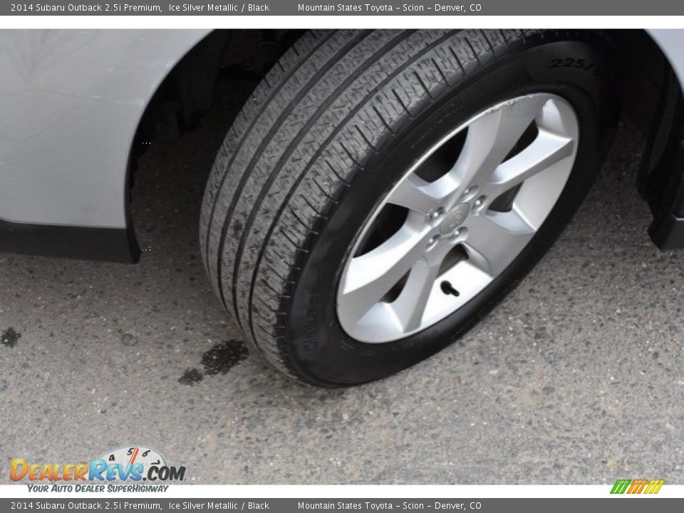2014 Subaru Outback 2.5i Premium Ice Silver Metallic / Black Photo #28