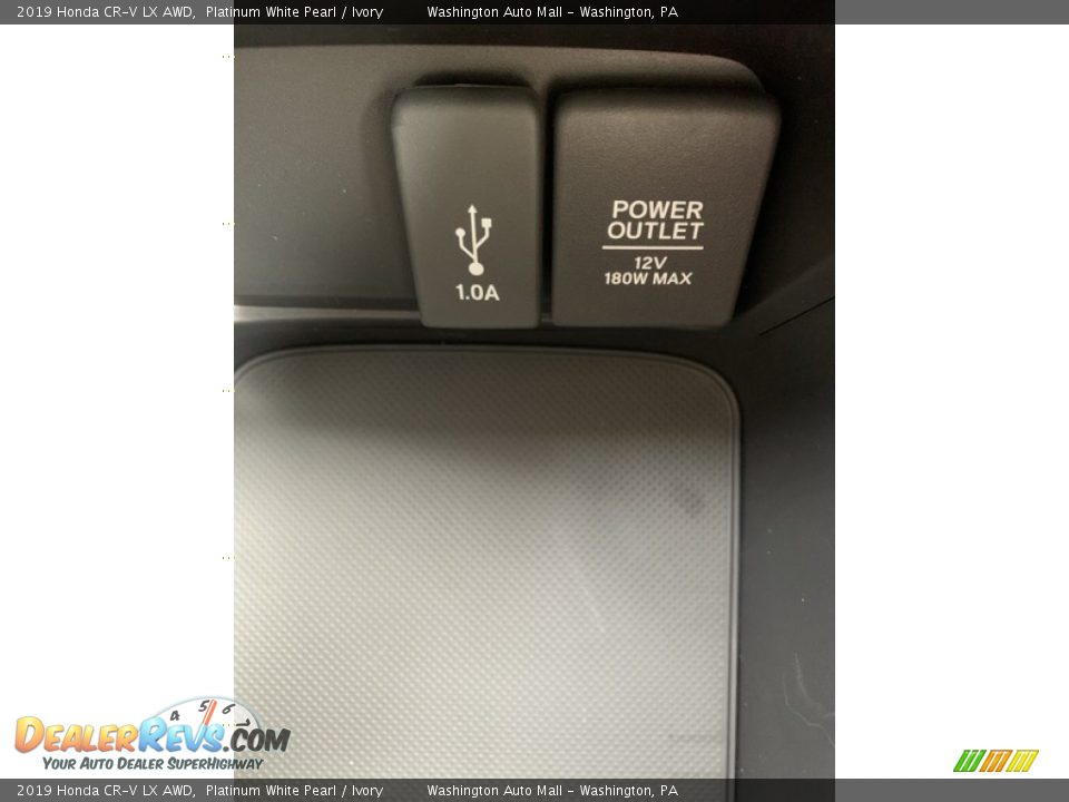 2019 Honda CR-V LX AWD Platinum White Pearl / Ivory Photo #36