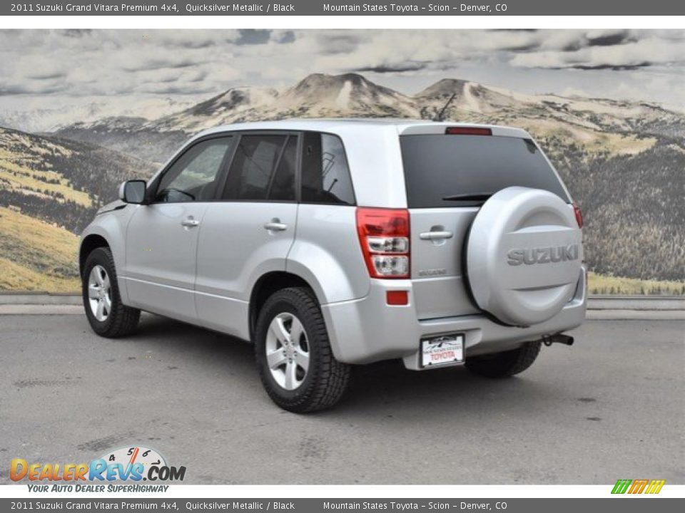 2011 Suzuki Grand Vitara Premium 4x4 Quicksilver Metallic / Black Photo #7