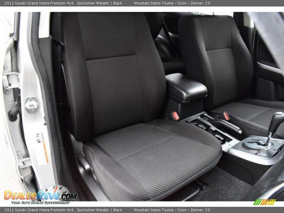2011 Suzuki Grand Vitara Premium 4x4 Quicksilver Metallic / Black Photo #18