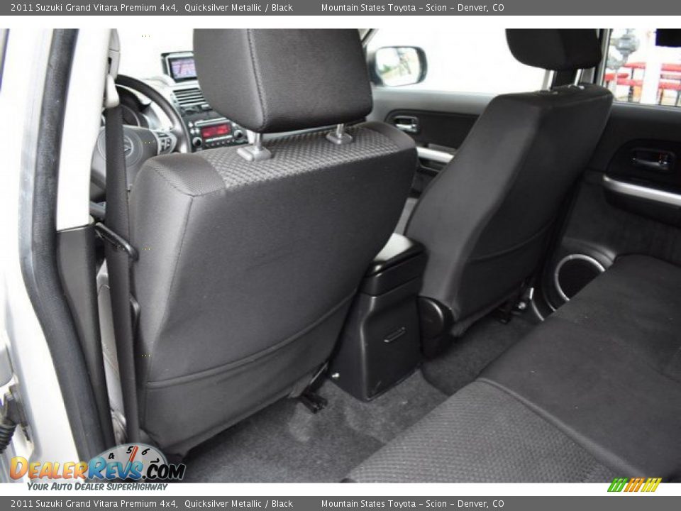 2011 Suzuki Grand Vitara Premium 4x4 Quicksilver Metallic / Black Photo #19