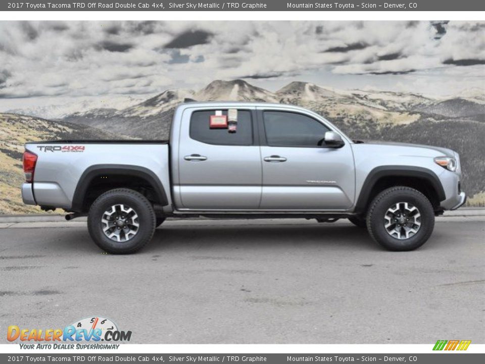 2017 Toyota Tacoma TRD Off Road Double Cab 4x4 Silver Sky Metallic / TRD Graphite Photo #2