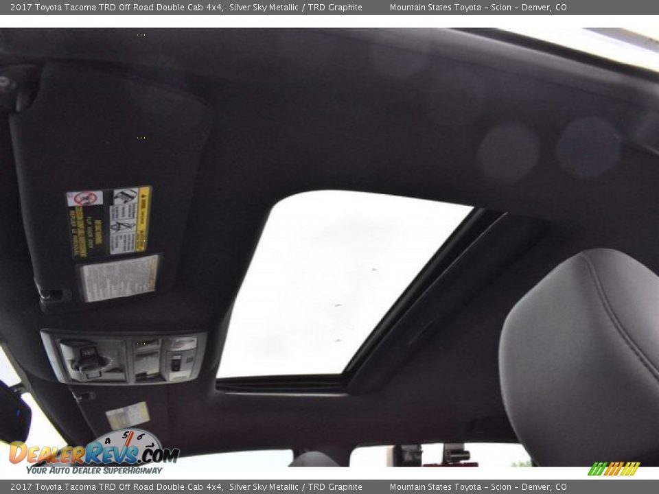 2017 Toyota Tacoma TRD Off Road Double Cab 4x4 Silver Sky Metallic / TRD Graphite Photo #14