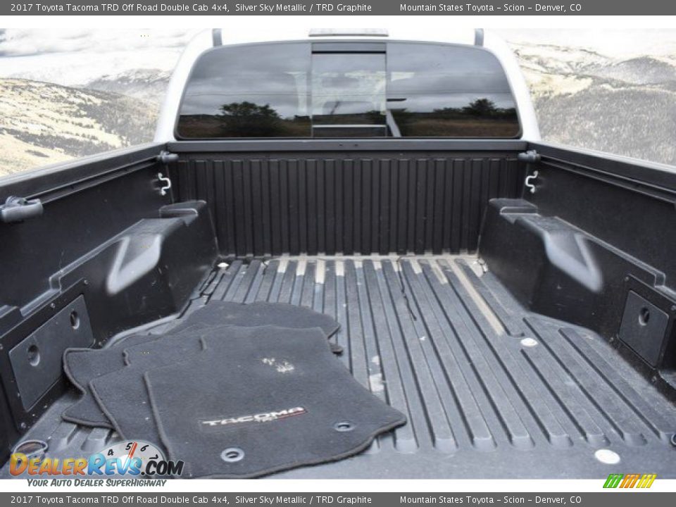2017 Toyota Tacoma TRD Off Road Double Cab 4x4 Silver Sky Metallic / TRD Graphite Photo #27