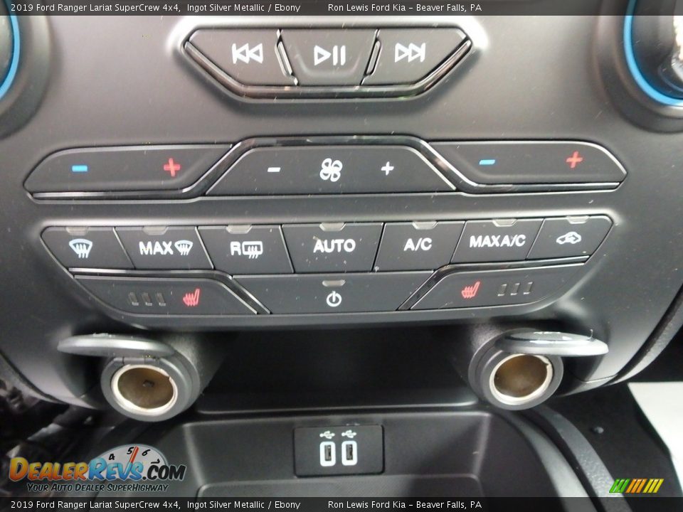 Controls of 2019 Ford Ranger Lariat SuperCrew 4x4 Photo #18