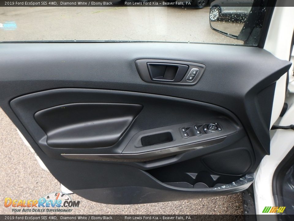 Door Panel of 2019 Ford EcoSport SES 4WD Photo #14