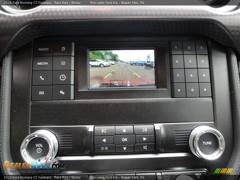 Controls of 2019 Ford Mustang GT Fastback Photo #20