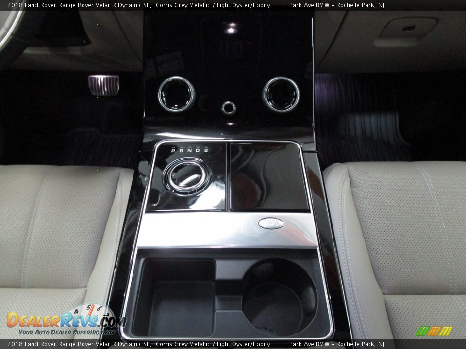 2018 Land Rover Range Rover Velar R Dynamic SE Corris Grey Metallic / Light Oyster/Ebony Photo #21