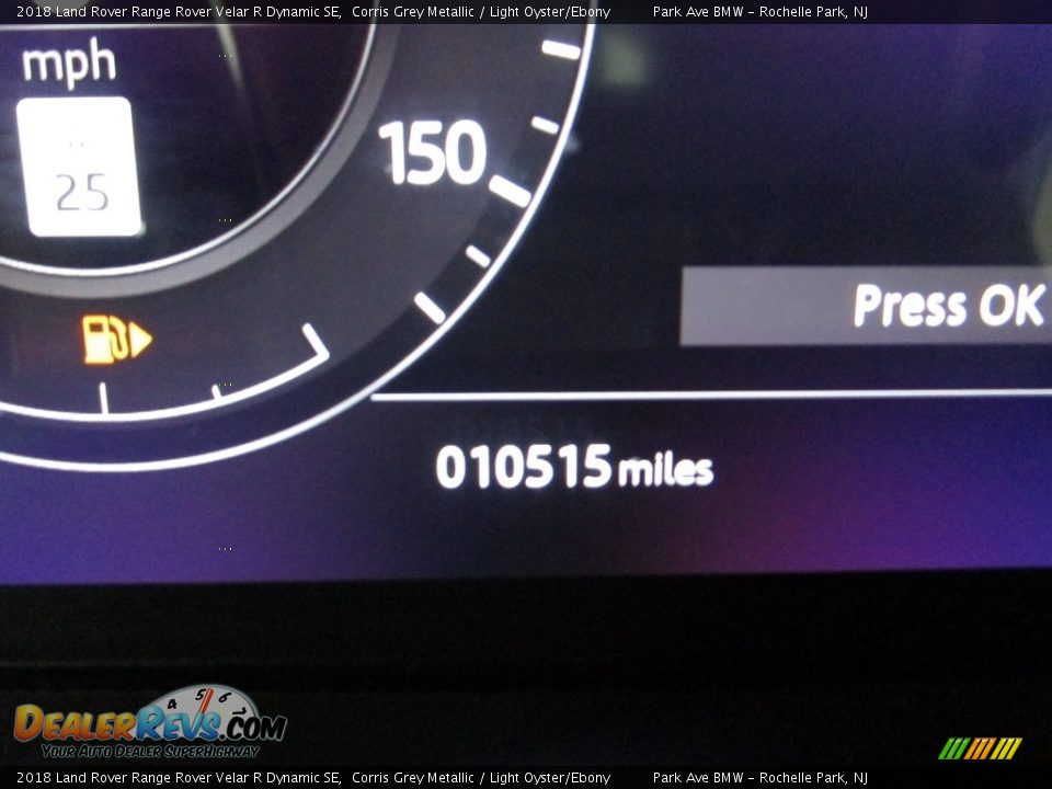 2018 Land Rover Range Rover Velar R Dynamic SE Corris Grey Metallic / Light Oyster/Ebony Photo #24