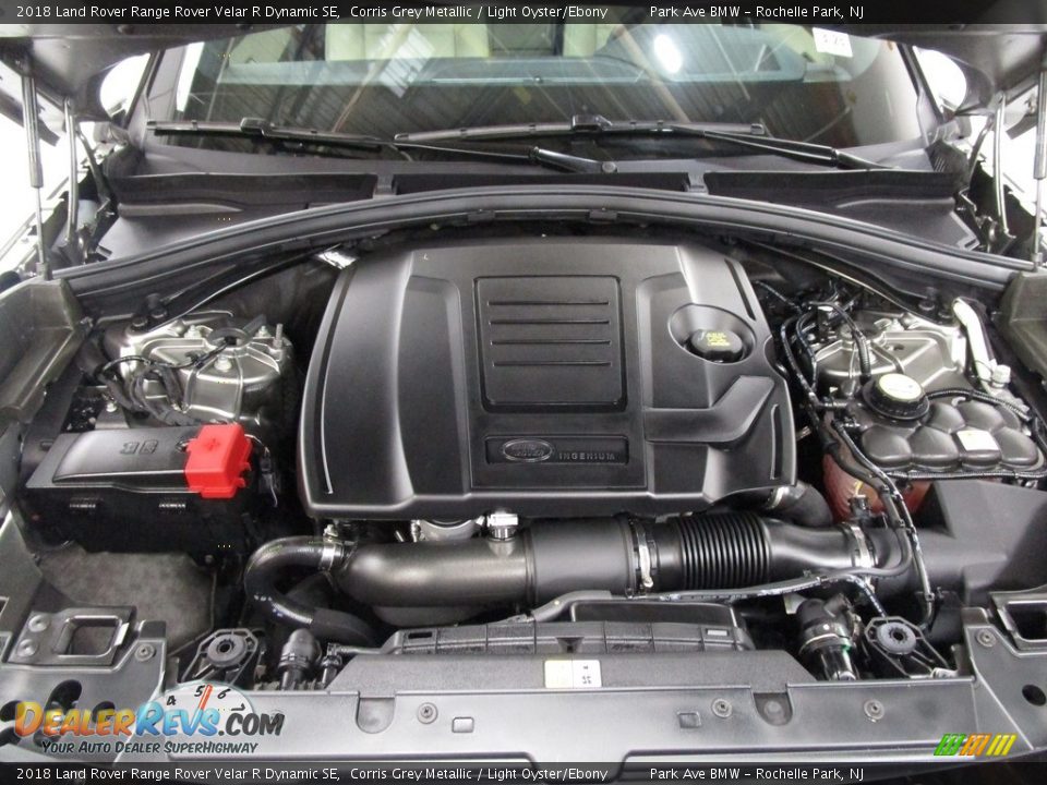 2018 Land Rover Range Rover Velar R Dynamic SE Corris Grey Metallic / Light Oyster/Ebony Photo #29