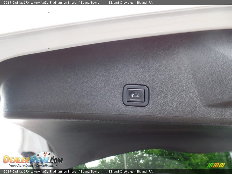 2015 Cadillac SRX Luxury AWD Platinum Ice Tricoat / Ebony/Ebony Photo #29