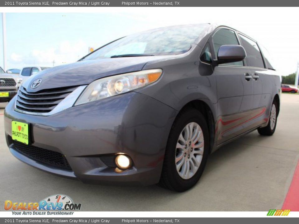 2011 Toyota Sienna XLE Predawn Gray Mica / Light Gray Photo #4
