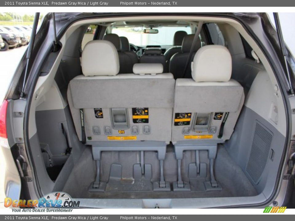 2011 Toyota Sienna XLE Predawn Gray Mica / Light Gray Photo #23
