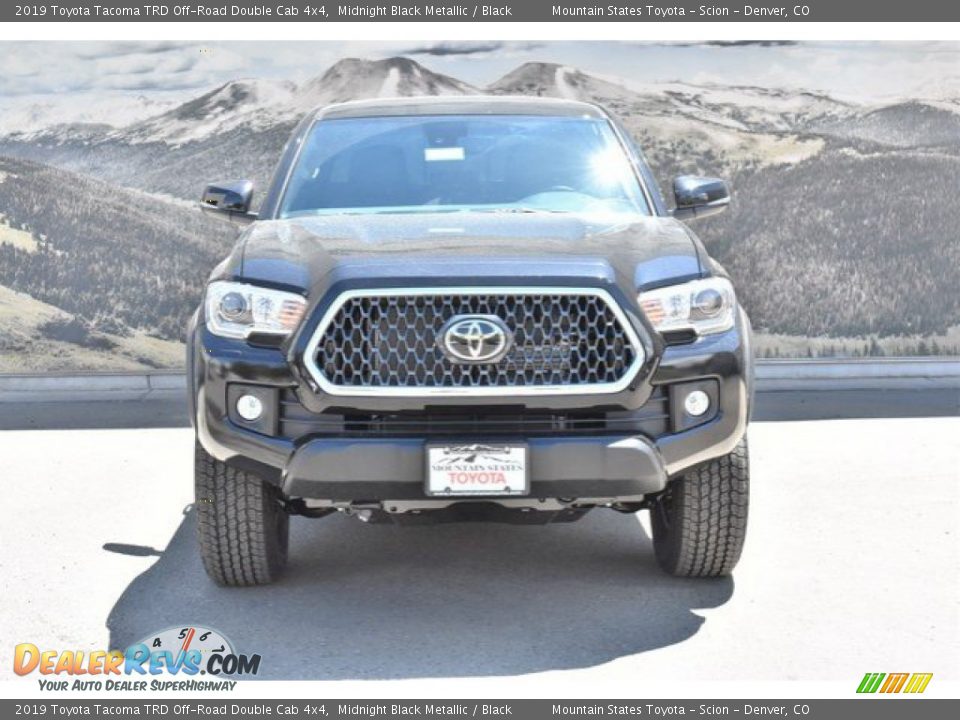 2019 Toyota Tacoma TRD Off-Road Double Cab 4x4 Midnight Black Metallic / Black Photo #2