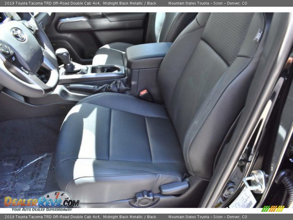 2019 Toyota Tacoma TRD Off-Road Double Cab 4x4 Midnight Black Metallic / Black Photo #6