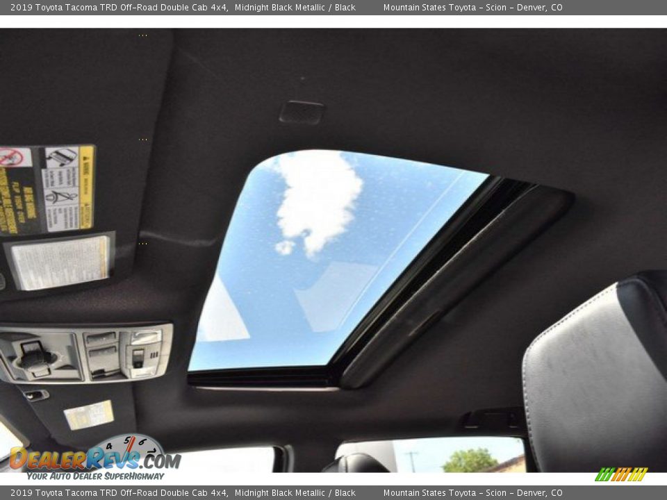 2019 Toyota Tacoma TRD Off-Road Double Cab 4x4 Midnight Black Metallic / Black Photo #8