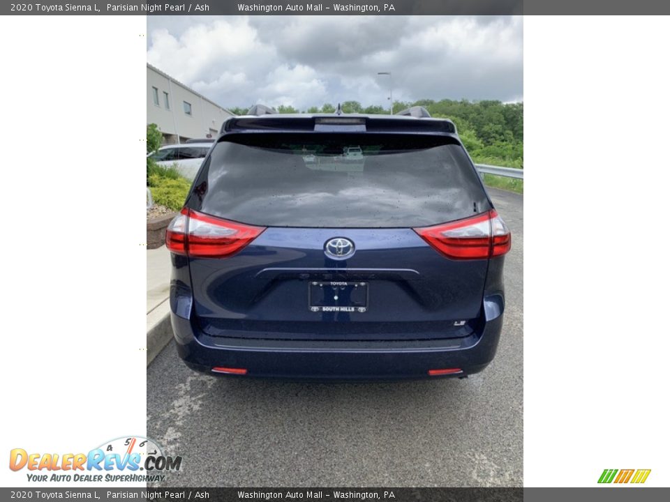 2020 Toyota Sienna L Parisian Night Pearl / Ash Photo #6