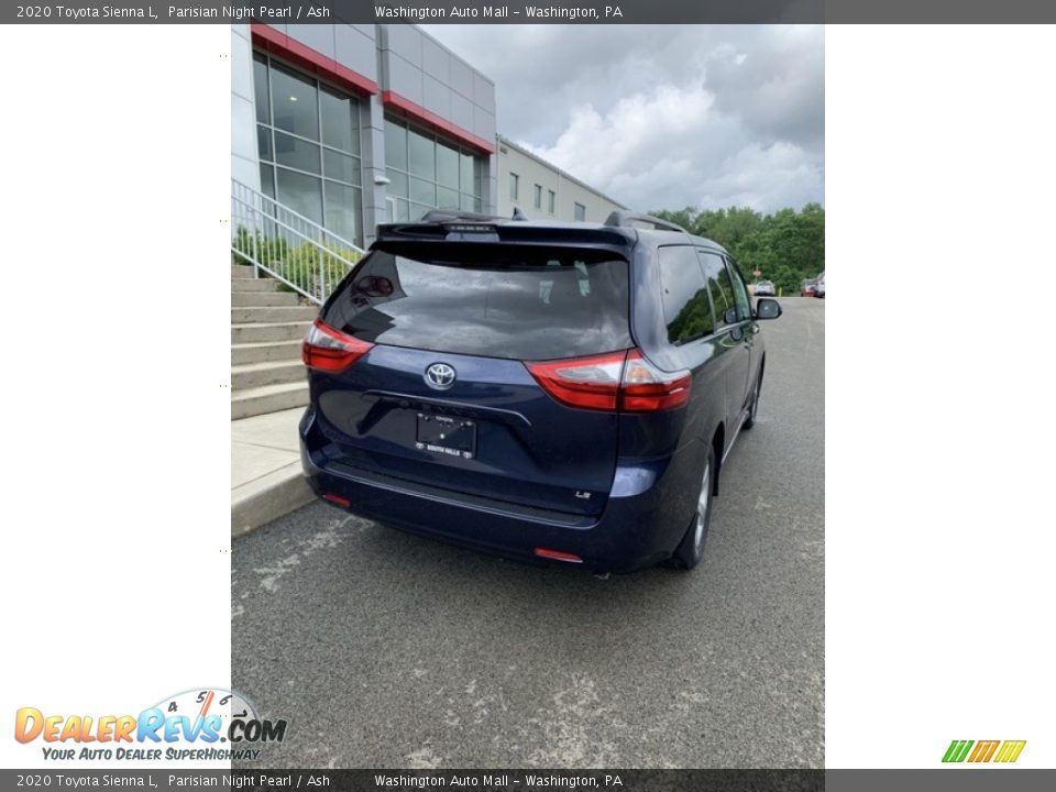 2020 Toyota Sienna L Parisian Night Pearl / Ash Photo #7