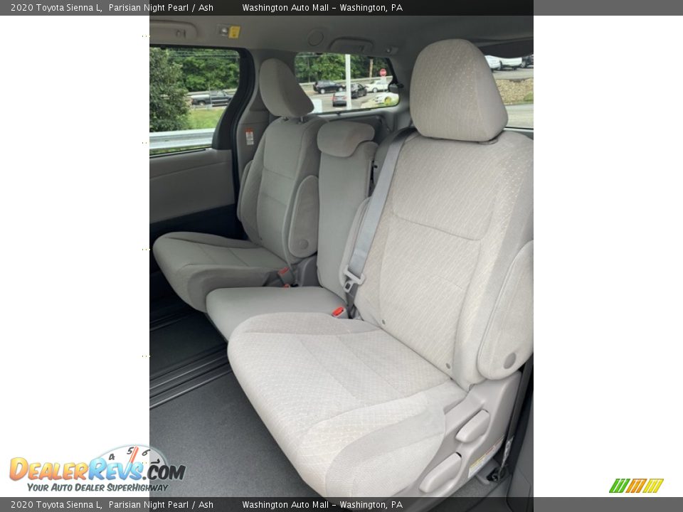 2020 Toyota Sienna L Parisian Night Pearl / Ash Photo #16