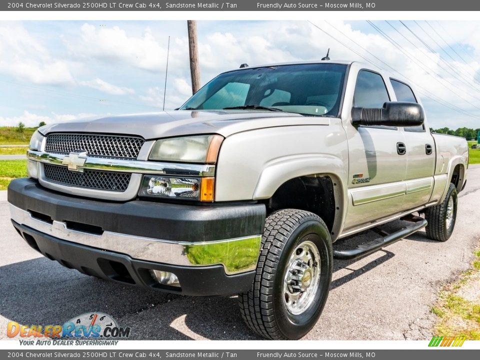2004 Chevrolet Silverado 2500HD LT Crew Cab 4x4 Sandstone Metallic / Tan Photo #8