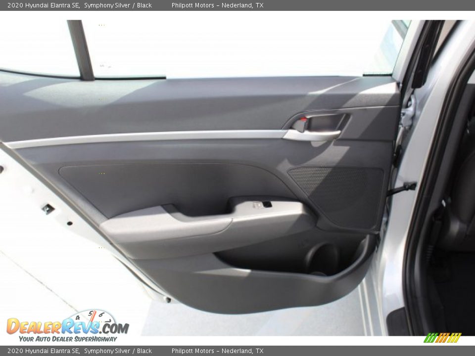 2020 Hyundai Elantra SE Symphony Silver / Black Photo #17