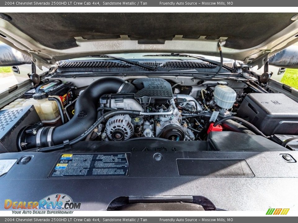 2004 Chevrolet Silverado 2500HD LT Crew Cab 4x4 Sandstone Metallic / Tan Photo #23