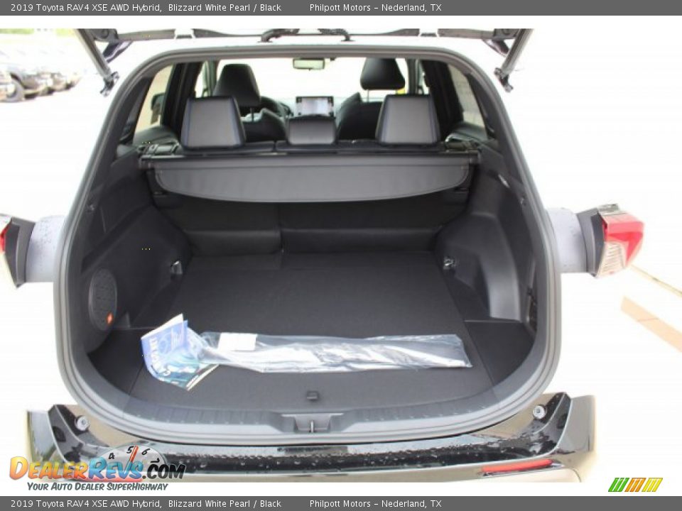 2019 Toyota RAV4 XSE AWD Hybrid Blizzard White Pearl / Black Photo #23