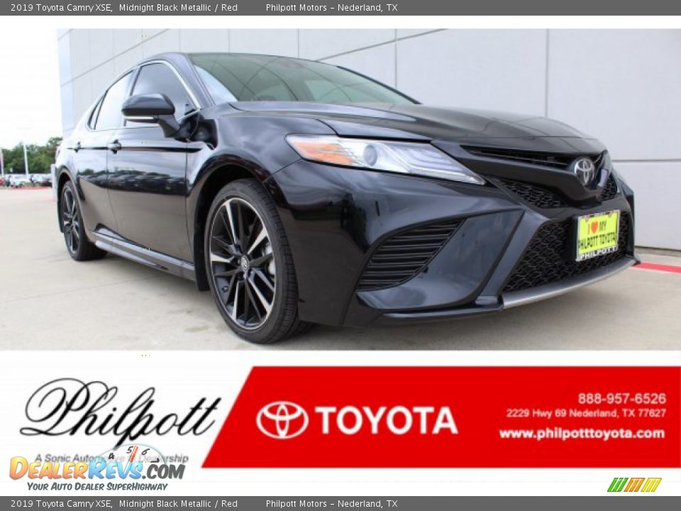 2019 Toyota Camry XSE Midnight Black Metallic / Red Photo #1