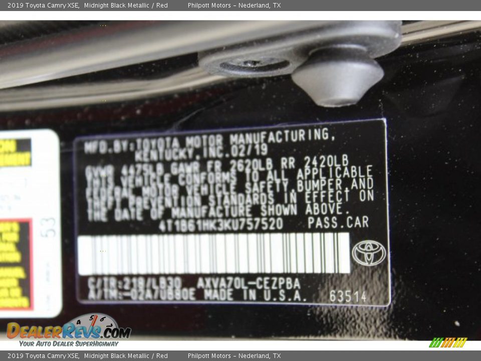 2019 Toyota Camry XSE Midnight Black Metallic / Red Photo #23
