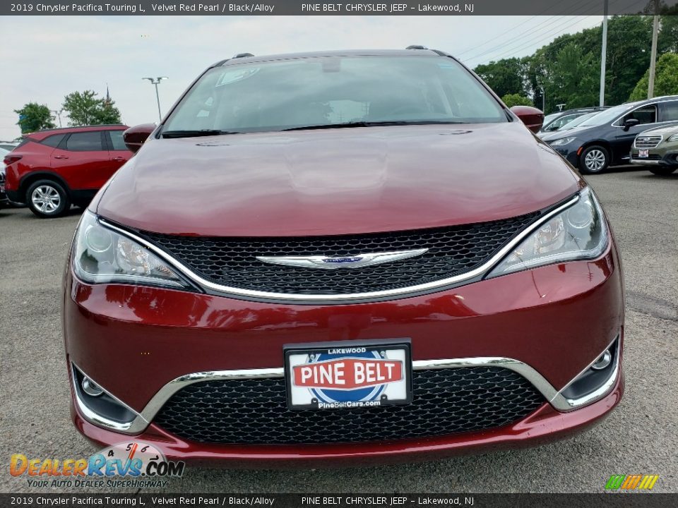 2019 Chrysler Pacifica Touring L Velvet Red Pearl / Black/Alloy Photo #2