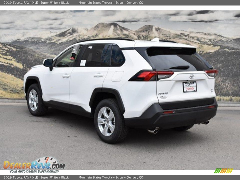 2019 Toyota RAV4 XLE Super White / Black Photo #3