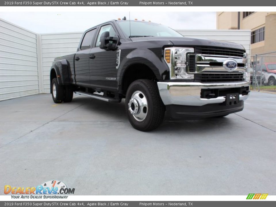 2019 Ford F350 Super Duty STX Crew Cab 4x4 Agate Black / Earth Gray Photo #2