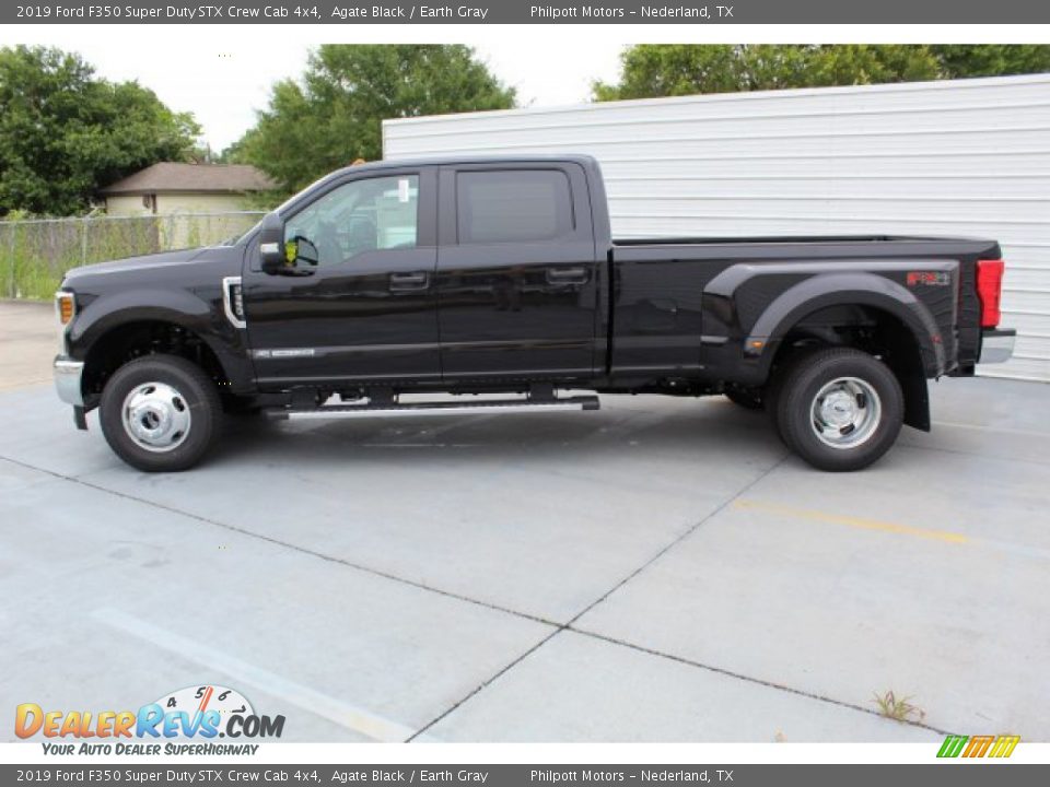 2019 Ford F350 Super Duty STX Crew Cab 4x4 Agate Black / Earth Gray Photo #6