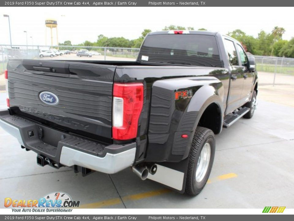 2019 Ford F350 Super Duty STX Crew Cab 4x4 Agate Black / Earth Gray Photo #9