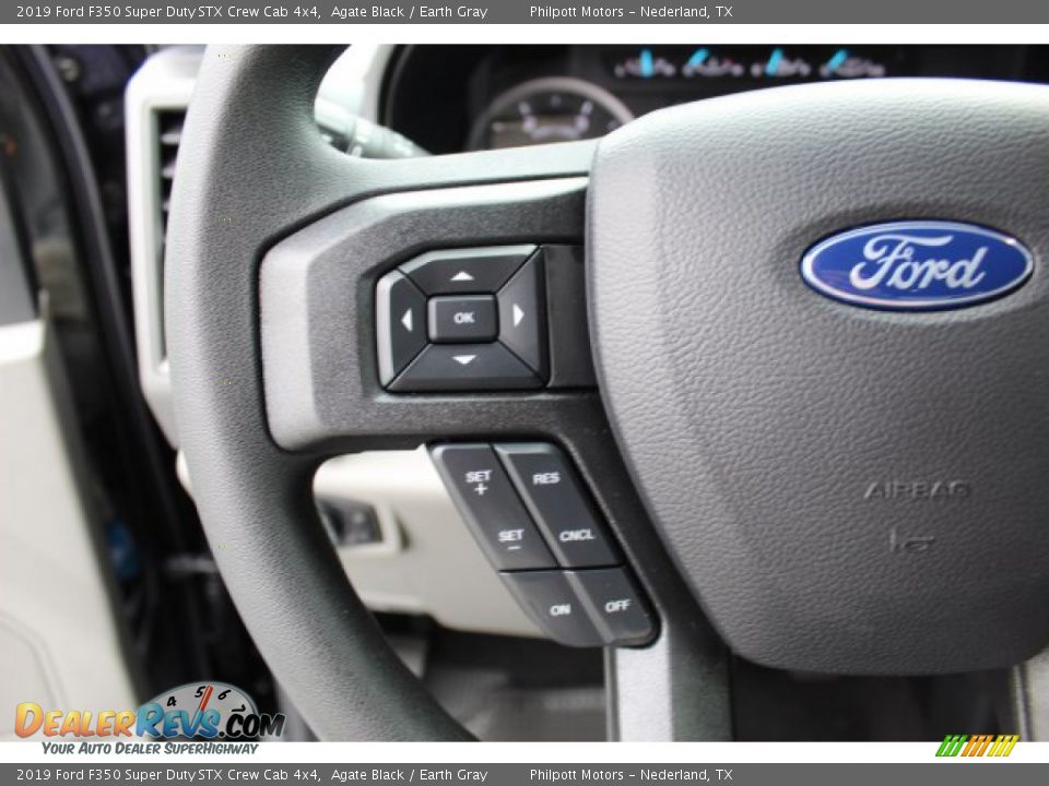 2019 Ford F350 Super Duty STX Crew Cab 4x4 Agate Black / Earth Gray Photo #12