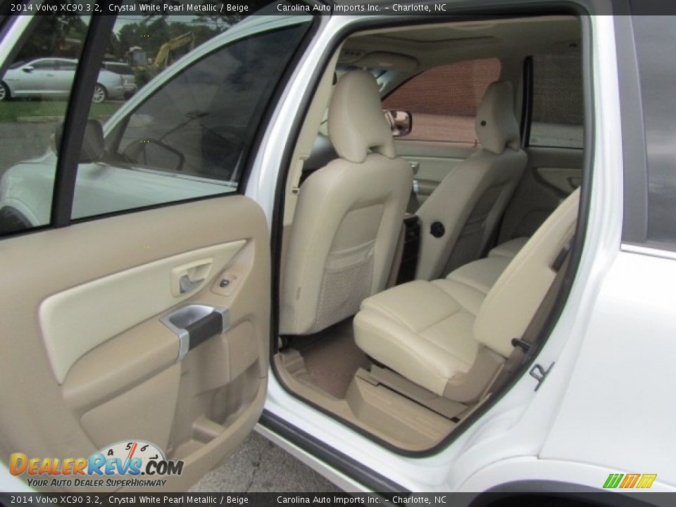 2014 Volvo XC90 3.2 Crystal White Pearl Metallic / Beige Photo #19