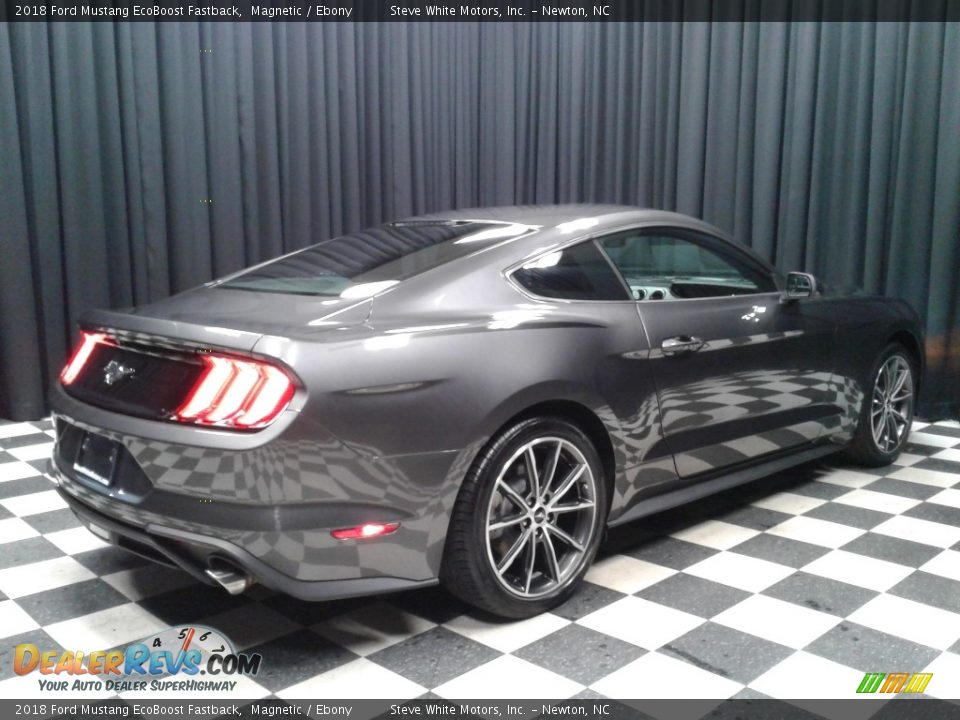 2018 Ford Mustang EcoBoost Fastback Magnetic / Ebony Photo #6
