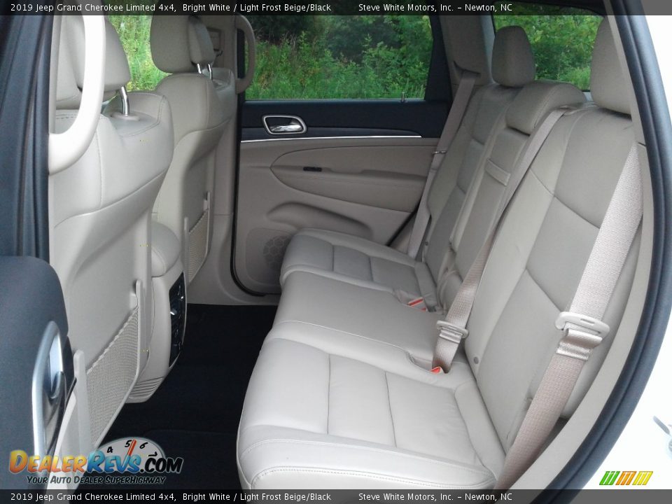 2019 Jeep Grand Cherokee Limited 4x4 Bright White / Light Frost Beige/Black Photo #11