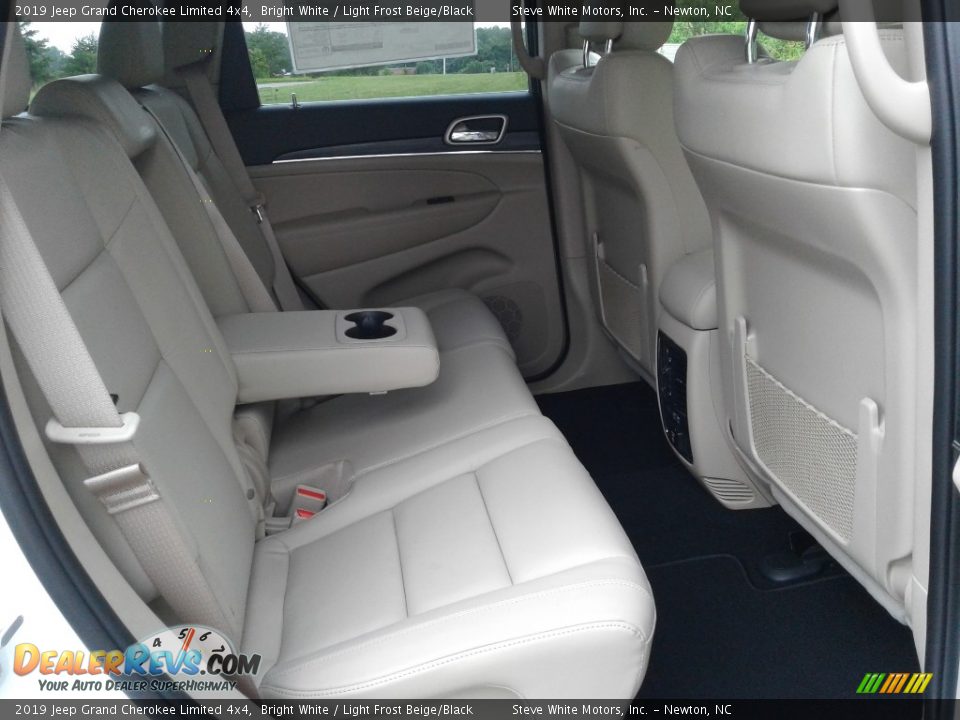 2019 Jeep Grand Cherokee Limited 4x4 Bright White / Light Frost Beige/Black Photo #16