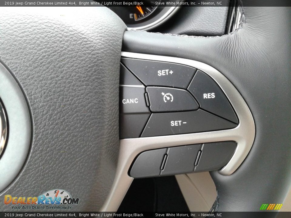 2019 Jeep Grand Cherokee Limited 4x4 Bright White / Light Frost Beige/Black Photo #20