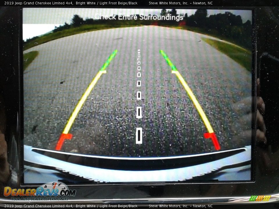 2019 Jeep Grand Cherokee Limited 4x4 Bright White / Light Frost Beige/Black Photo #24