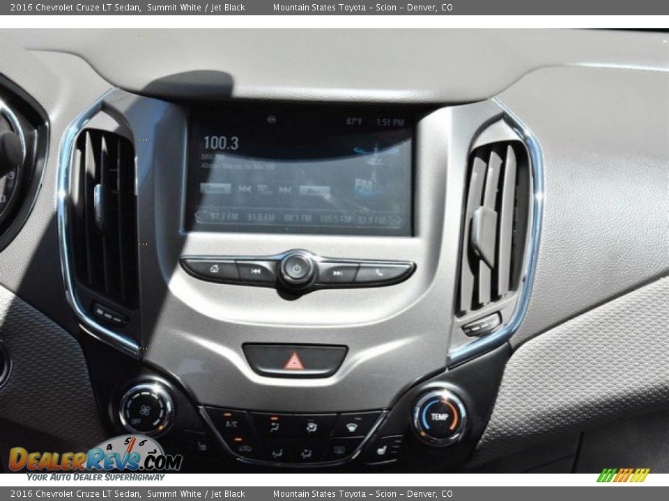 2016 Chevrolet Cruze LT Sedan Summit White / Jet Black Photo #14