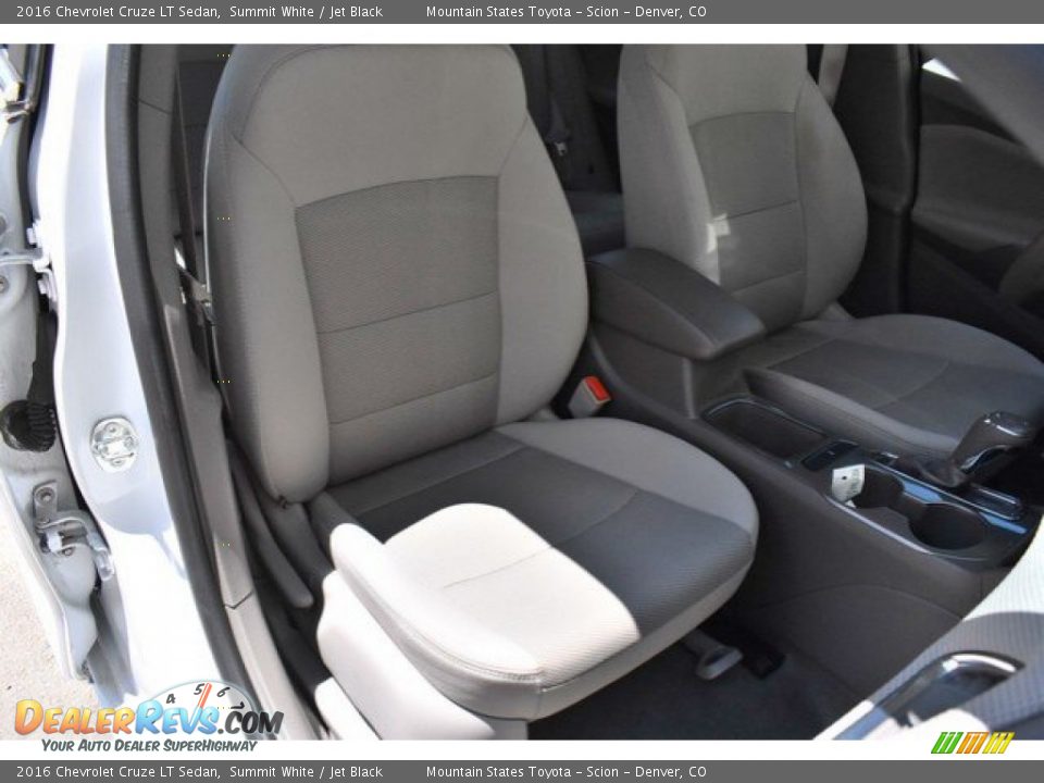 2016 Chevrolet Cruze LT Sedan Summit White / Jet Black Photo #18