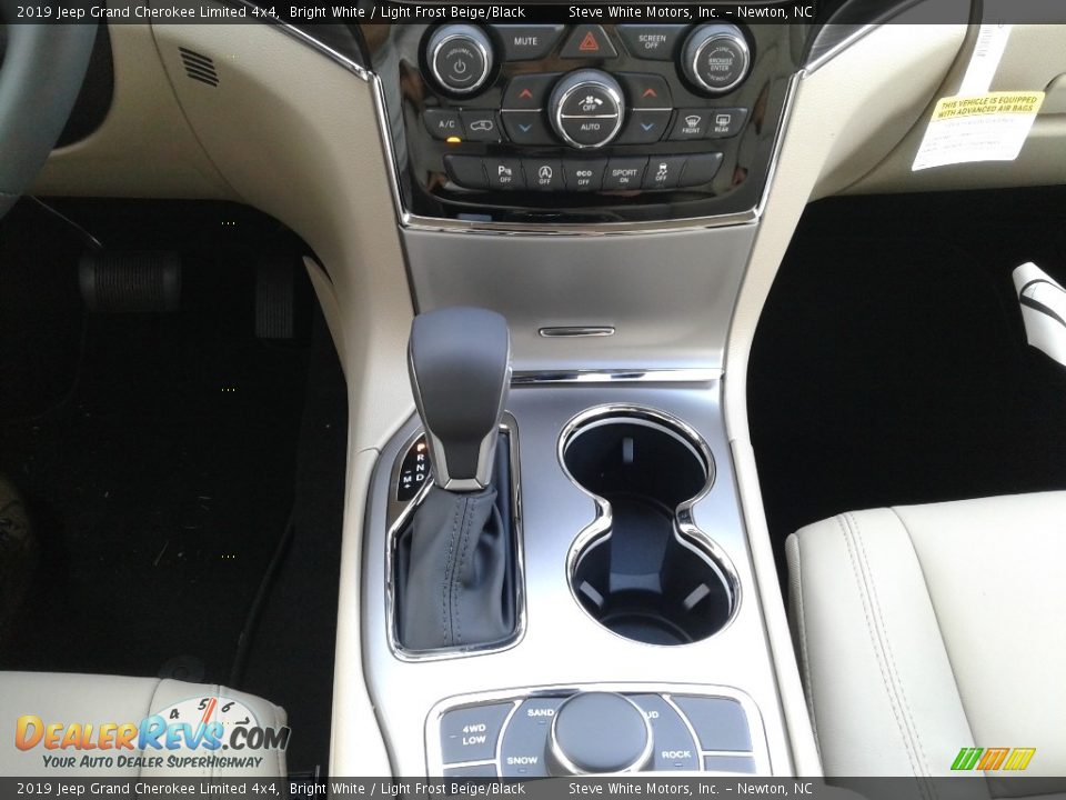 2019 Jeep Grand Cherokee Limited 4x4 Bright White / Light Frost Beige/Black Photo #33