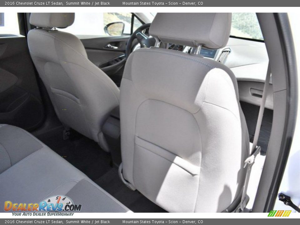 2016 Chevrolet Cruze LT Sedan Summit White / Jet Black Photo #20
